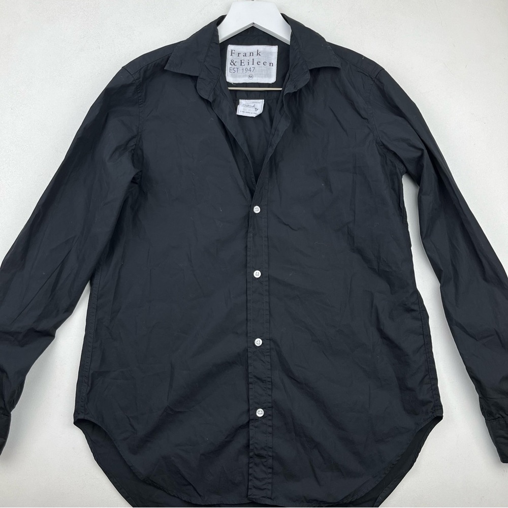 Frank and Eileen FRANK Classic Button-Up Shirt Black